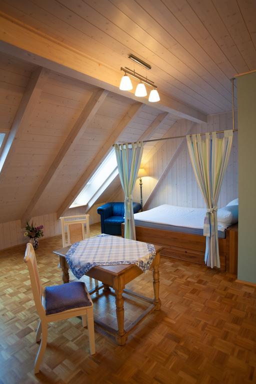Gaestehaus Craintaler Muehle B&B Creglingen Quarto foto